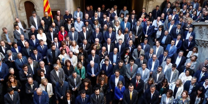 Catalonia's mayors call for self-determination before protest march