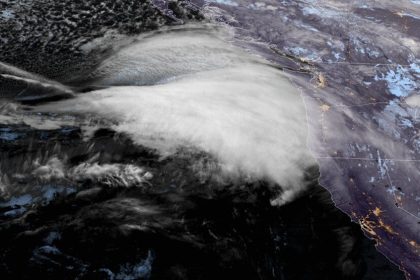 Fox news today: ‘Bomb cyclone,’ powerful coast-to-coast storm system threatens Thanksgiving travel