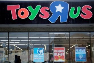 Fox news today: Toys ‘R’ Us makes a comeback; Popeyes serves up Thanksgiving turkey