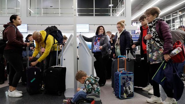 Fox news today: Severe weather threatens Thanksgiving holiday travel across the US