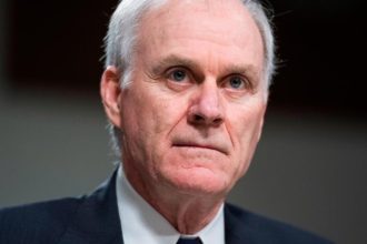 Political News: Ousted Navy secretary calls Trump’s war crimes intervention ‘shocking and unprecedented’ – CNN