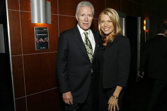 Fox News Today: ‘Wheel of Fortune’ host Vanna White shares update on Alex Trebek’s health