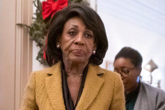 Fox News Today: Maxine Waters says Trump will invite Putin to the White House if the Senate doesn’t remove him
