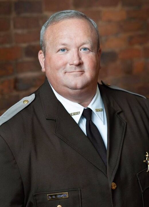 Fox News Today: Virginia sheriff vows to deputize residents in response to expected gun control legislation from state Demo…