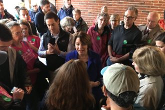 klobuchar-posts-her-best-fundraising-quarter-to-date