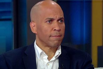 cory-booker-suspends-2020-presidential-campaign