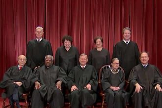 trump-administration-asks-supreme-court-to-allow-rule-restricting-green-cards-for-immigrants-on-welfare