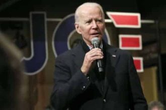 biden-accepts-sanders-apology-over-unofficial-surrogate’s-blistering-op-ed
