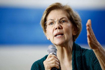 elizabeth-warren-wins-endorsement-of-des-moines-register,-iowa’s-top-newspaper