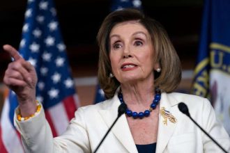 pelosi-argues-trump-‘cannot-be-acquitted,’-suggests-defense-team-should-be-disbarred