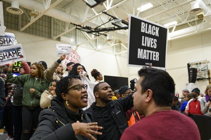 Klobuchar rally cancelled as protesters take over stage protesting a murder prosecution