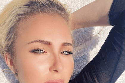 Hayden Panettiere is one proud mama.