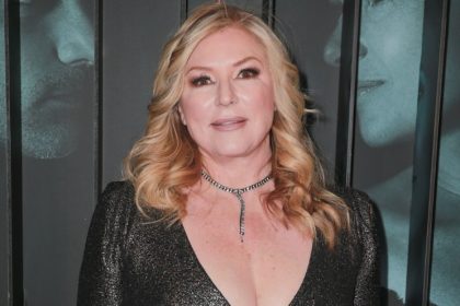 Debra Newell Net Worth