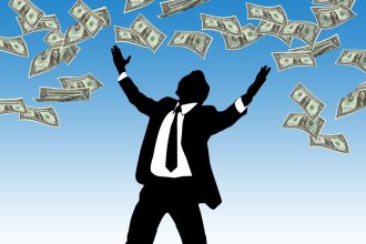 Money-Savvy: Here Are the Best Financial Tips for the Year Ahead