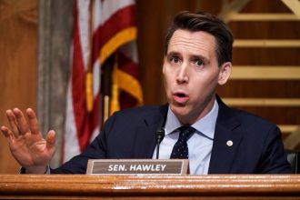 Hawley on 'Ben Domenech Podcast': 'Woke left,' corporations trying to drown out dissenting voices