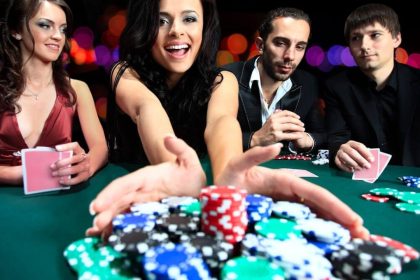 When using an online casino, players need not have to worry about someone stealing their cash.