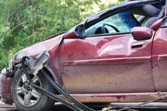5 Tips for Finding the Right Car Insurance Agency for You