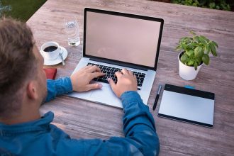 WHAT TO KNOW BEFORE HIRING AN AGENCY TO BUILD YOUR NEW WEBSITE