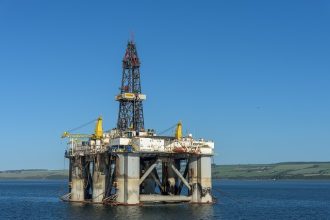 5 Tips for Investing in the Oil and Gas Industry