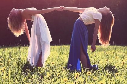 An online dating guide for lesbians