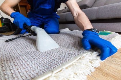 When it comes to rug cleaning, then there are various ways of doing that. However, it is essential that you use the same trick on different rugs. When the rug is cleaned, then there are many things that one should consider. But some of the crucial factors are: identifying the rug's material, but here we will just talk about rug cleaning machines or carpet extractors.