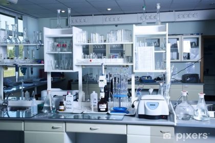 5 Tips to Consider While Choosing Laboratory Analytical Equipments