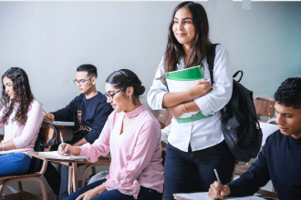 How to Boost Your Grades with Using Pre-Written Essays