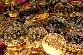 A Step-by-step Guide on How to Smartly Trade Bitcoins