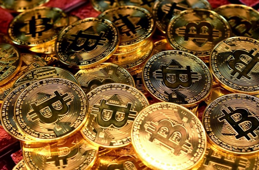 A Step-by-step Guide on How to Smartly Trade Bitcoins
