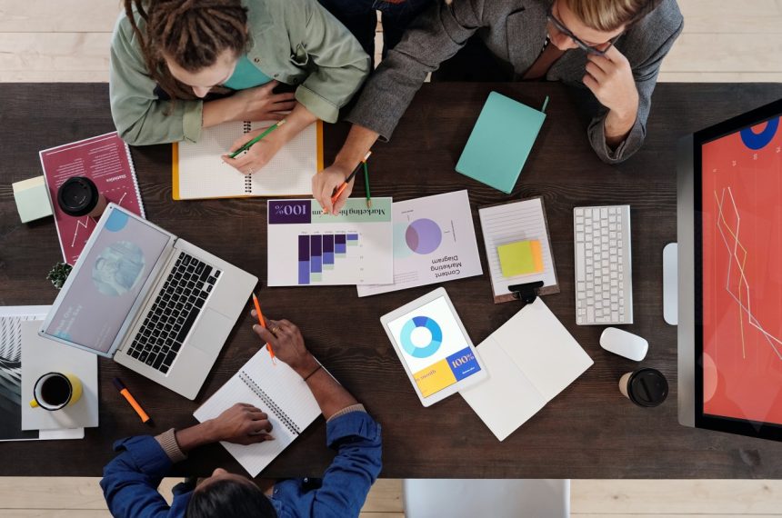 What is a Strategic Business Plan? Before we start explaining how to make a strategic plan, let's see what exactly it consists of. Strategic planning is an organizational management activity used for the following purposes: