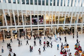 Popular Singapore airport shops