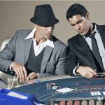 Guide to select the right Live Dealer for your Casino