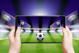 Top 4 Benefits of Live Streaming Football Sports Games