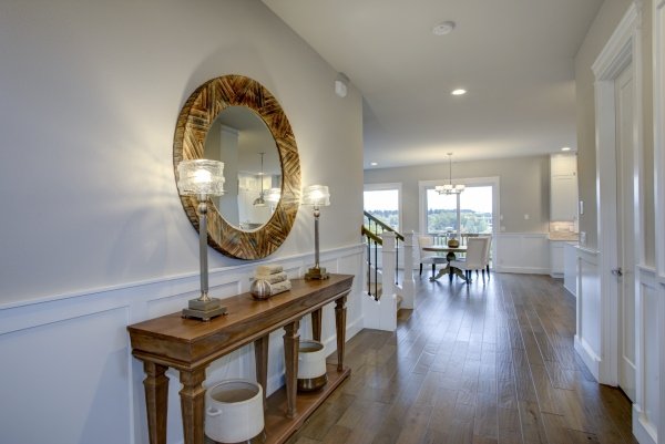 incorporate a mirror