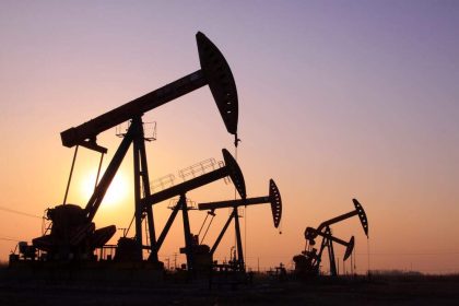 Trade Energy Commodities with FinsRoyal to Have Tight Spreads