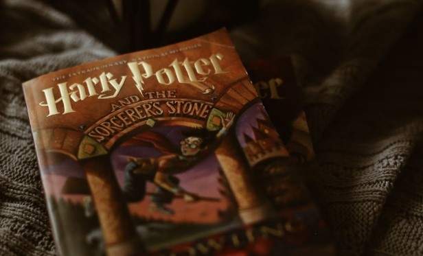 How to Read Harry Potter Book Series in Order?