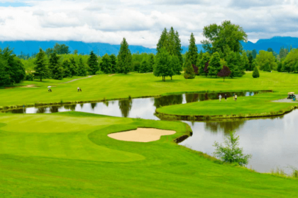 Are you planning to try your hand at some of the golf courses in Ireland? These are the best places to swing a golf stick during your trip to this golf mecca.