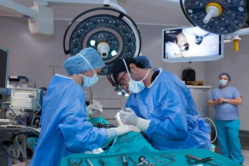Open vs Closed Rhinoplasty