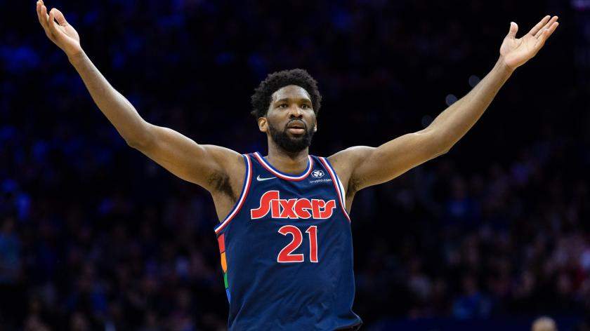 Joel Embiid, Sixers hold off LeBron-less Lakers, 126-121