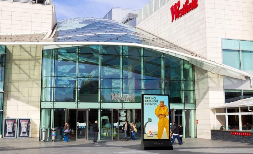 4 Industries Where Digital Signage Is Making Life Easier