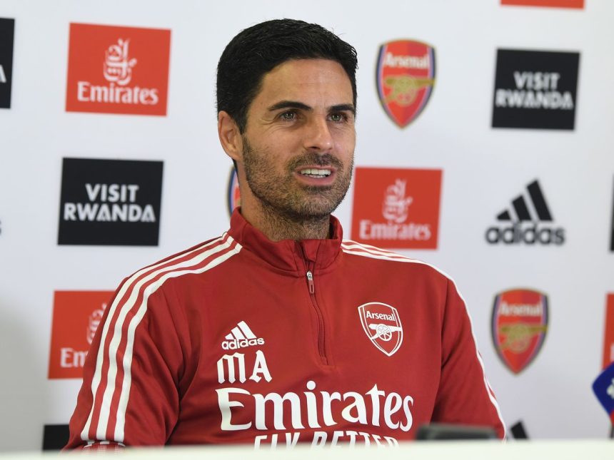 Martin Keown questions the timing of Arsenal's decision to give Mikel Arteta a contract extension