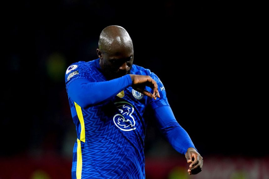 Paul Merson makes bold Romelu Lukaku Chelsea future claims