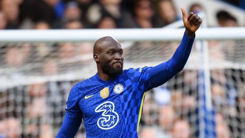 Romelu Lukaku distanced himself from the comment made by his agent regarding his future at Chelsea.