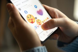How do you know if your partner is in secret conversation?