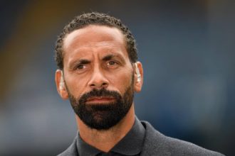 Rio Ferdinand has delivered his verdict on Manchester United's move for Frenkie de Jong amid links with Barcelona star