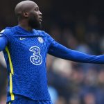 Former Premier League striker reveals how Chelsea can rid of Romelu Lukaku.