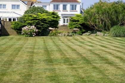 8 Useful Pieces Of Advice On How To Maintain Your Outdoor Space