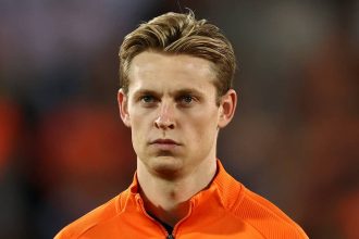 Manchester United to meet Barcelona’s asking price for Frenkie De Jong.