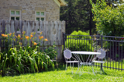 7 Steps to Make an Outdoor Table with a Tile Top and a Steel Base