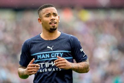 Steve McManaman has revealed why Gabriel Jesus will snub Chelsea and Tottenham to sign for Arsenal.